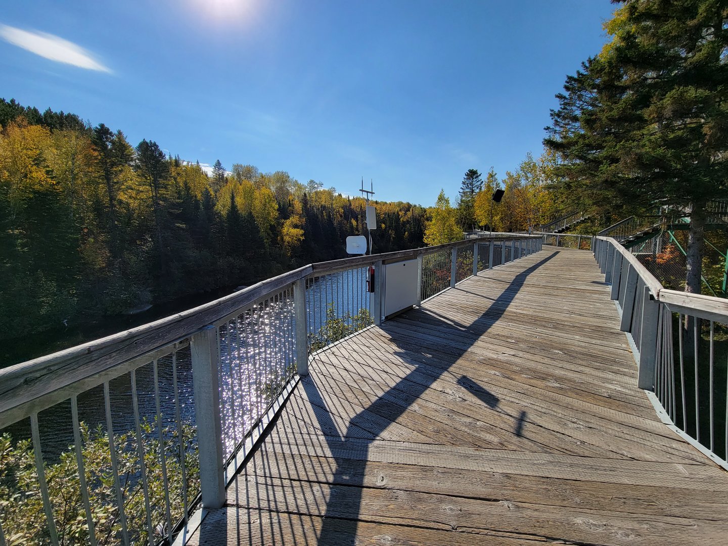 Zoo Sauvage 10/22 - Eastern Asia, Rivière au Saumon running along the perimeter