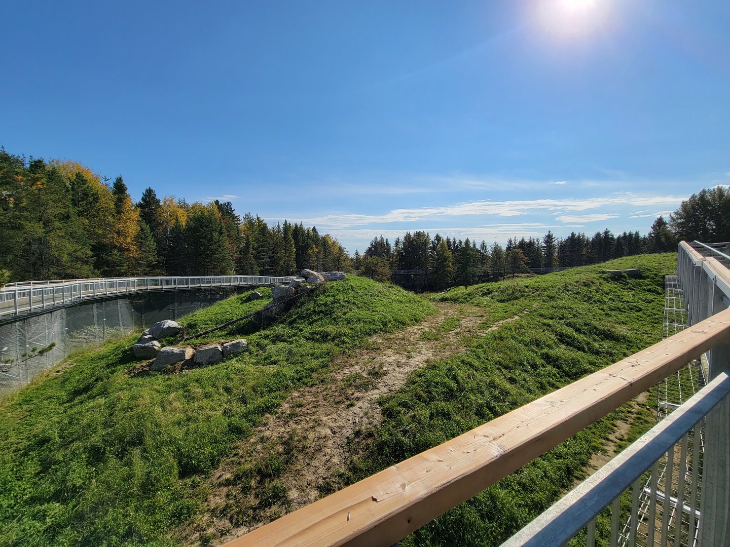 Zoo Sauvage 10/22 - Rocky Mountains, brown bear and bobcat exhibit