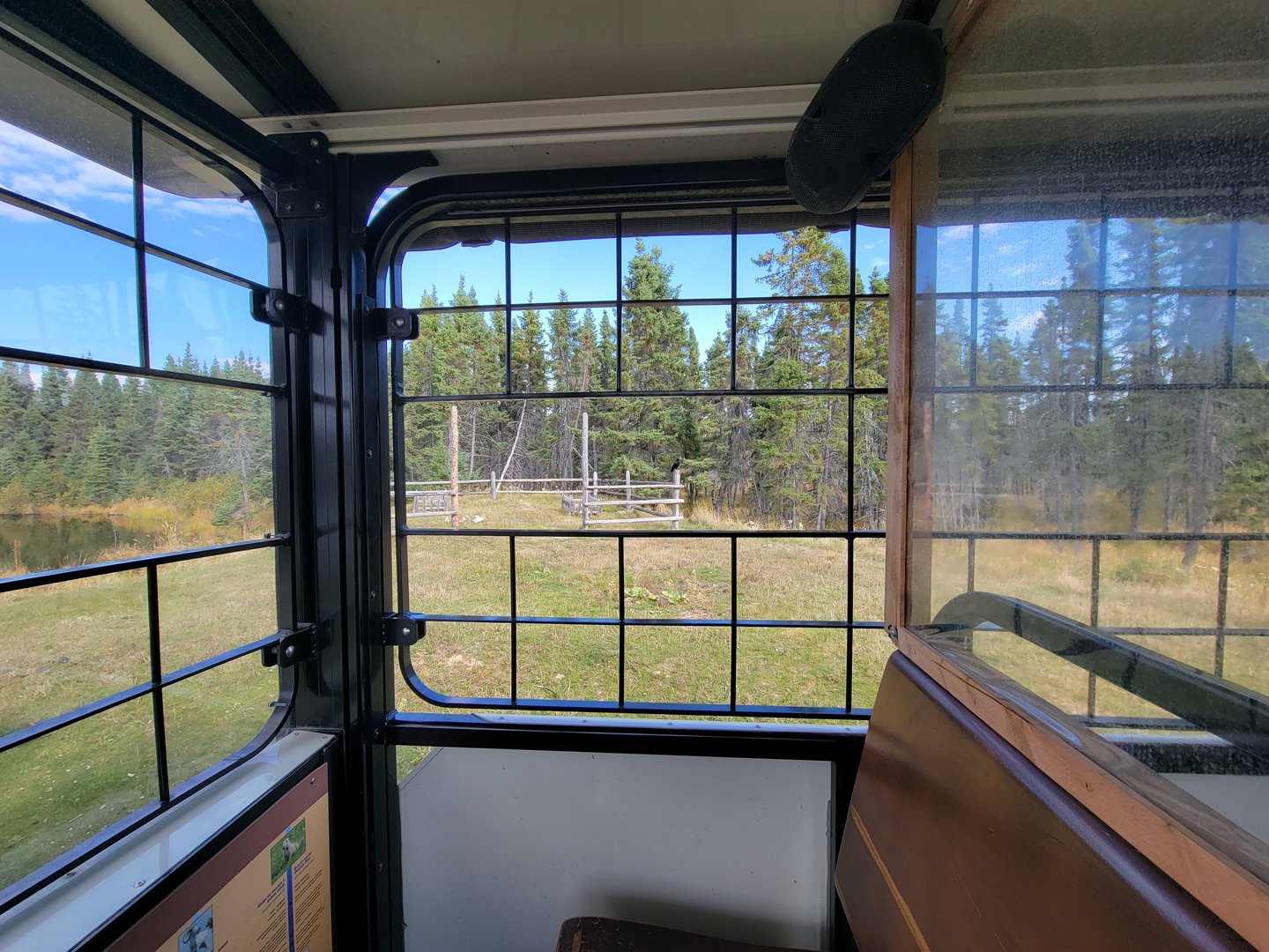 Zoo Sauvage 10/22 - Train, settlement #4 graveyard