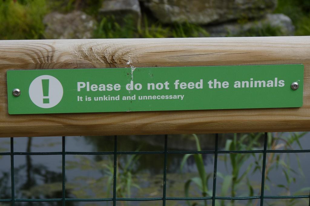 Zoo sign June 2012