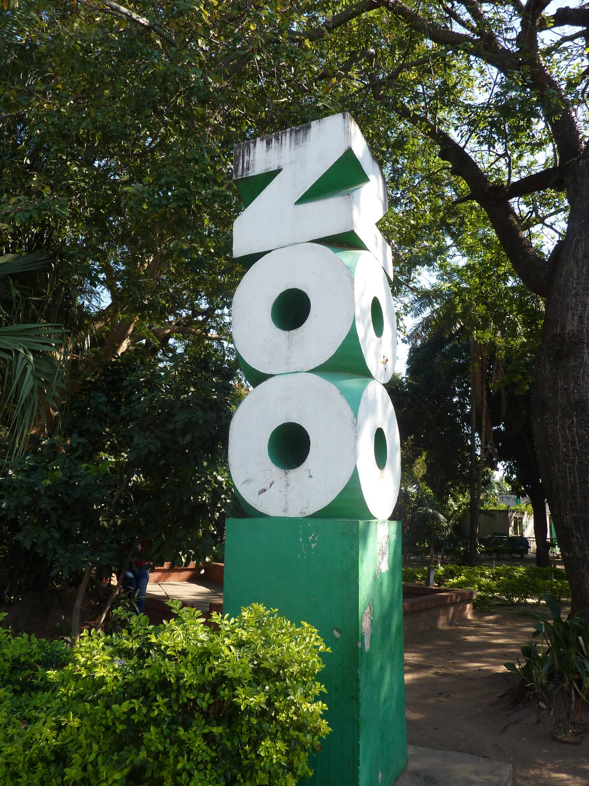 Zoo sign