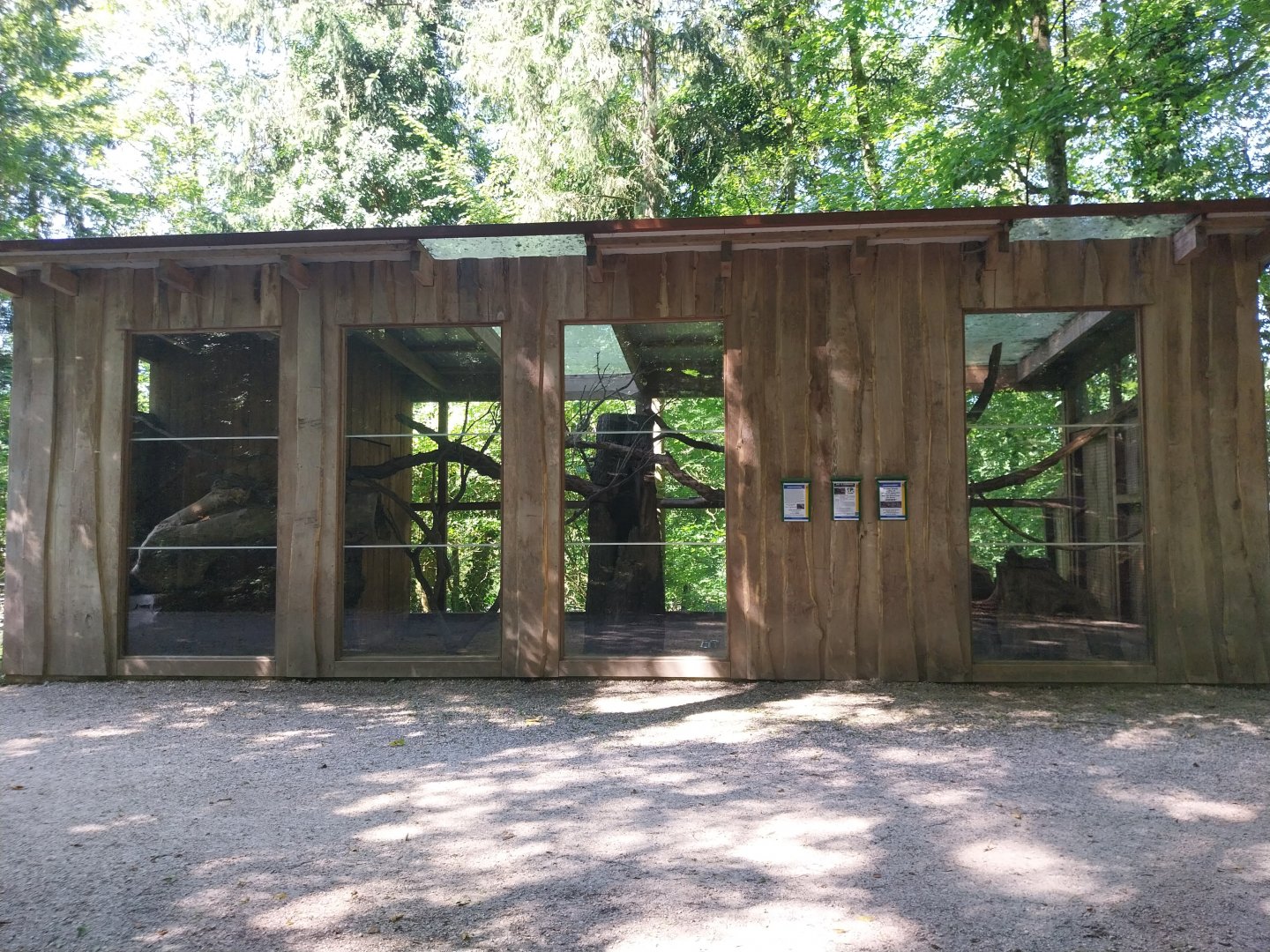 Zoo Stadt Haag - Pine marten house
