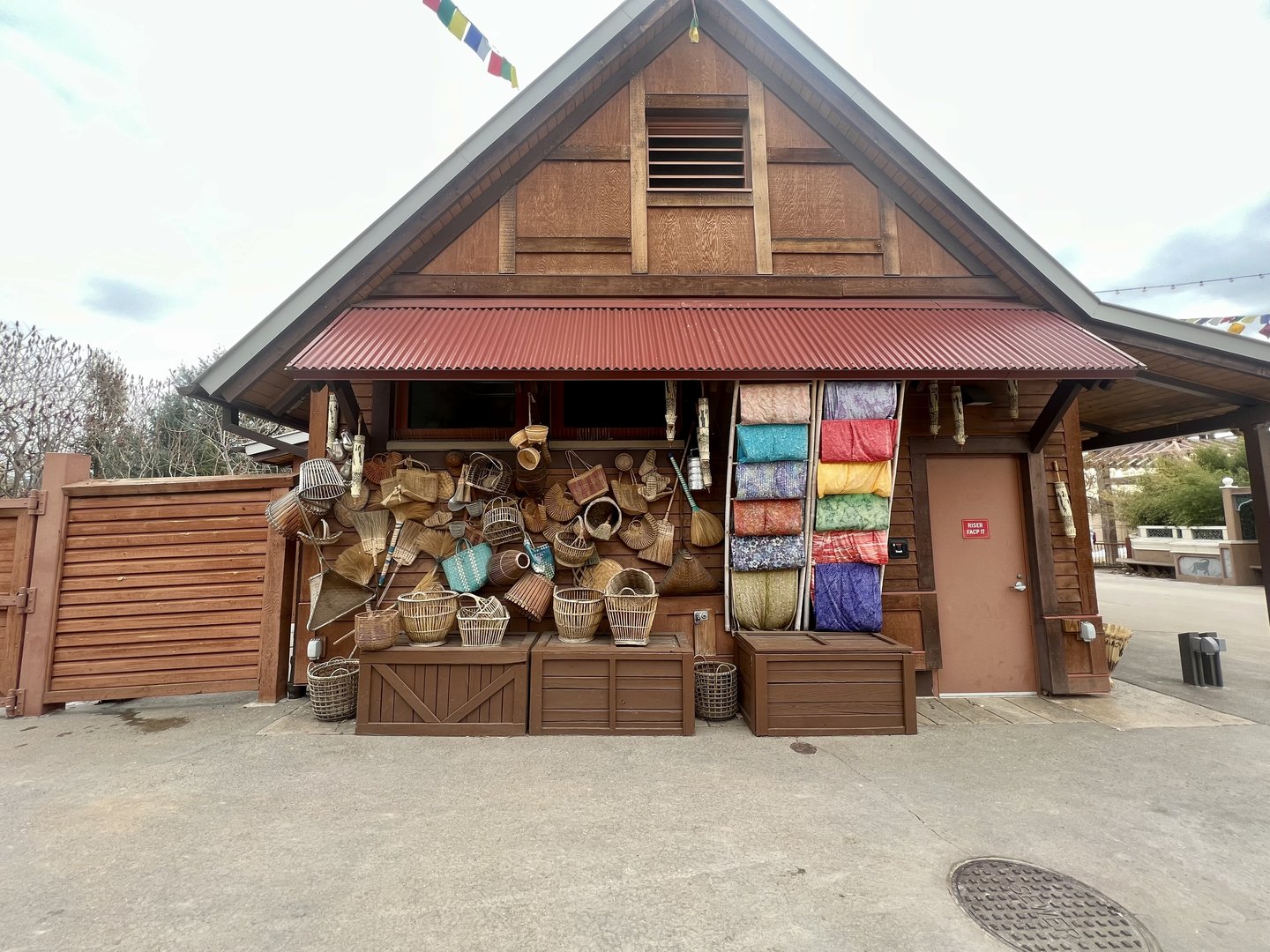 Zoo Theming