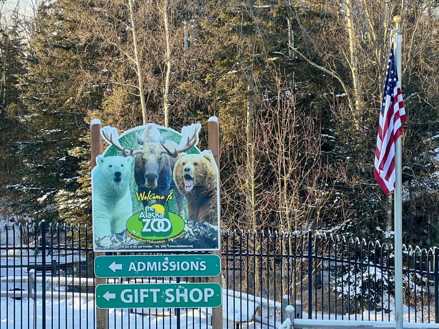 Zoo Welcome Sign