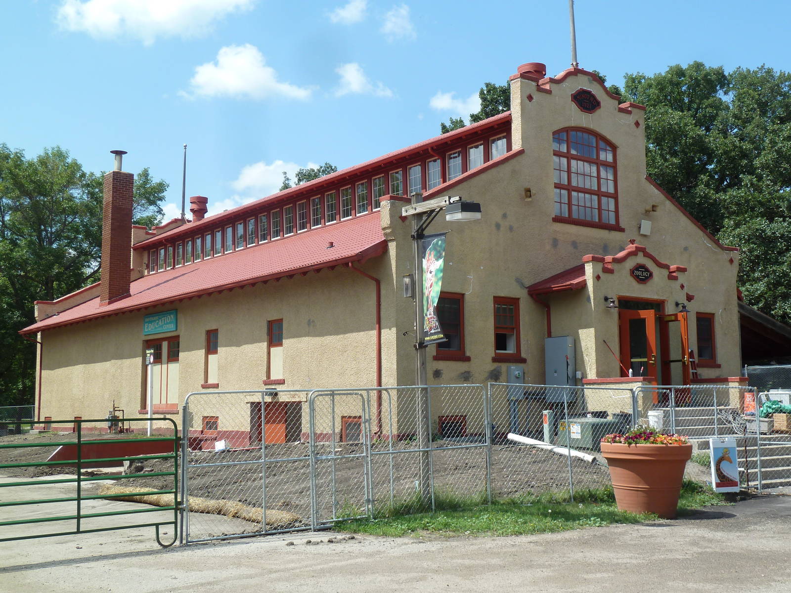 Zoology Building (under construction)