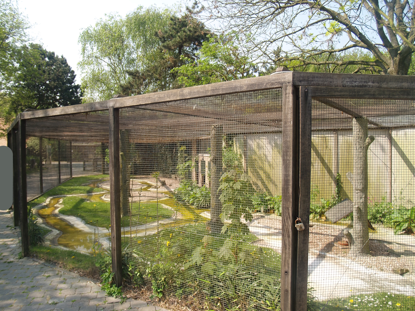 Zwin Bird Park (Now closed and demolished) - Wading bird aviary, 2007-04-22